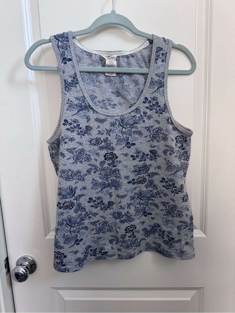 Lucky Brand Blue Floral Scoop Neck Tank